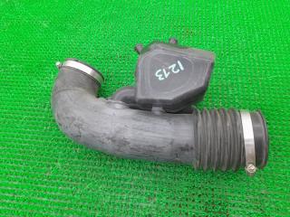 Фото запчасти патрубок воздушного фильтра Nissan Armada 2006 контрактная запчасть Запчасть патрубок воздушного фильтра Nissan Armada 2006