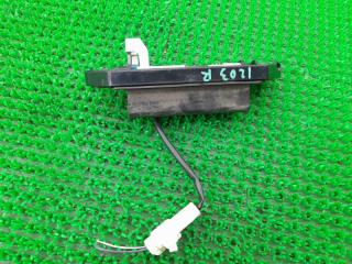 Полка багажника задняя TOYOTA Ipsum ACM21W 2AZ-FE 69023-44040 3 ракурс