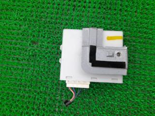 Фото запчасти блок управления камерой Nissan Armada 2006 контрактная запчасть Запчасть блок управления камерой Nissan Armada 2006