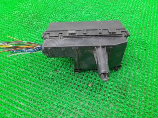 Блок предохранителей Nissan Armada TA60 VK56DE 243827S010 4 ракурс