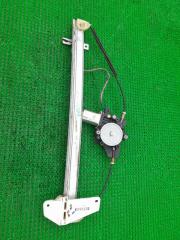 Фото запчасти стеклоподъемник задний правый Nissan Armada 2006 контрактная запчасть Запчасть стеклоподъемник задний правый Nissan Armada 2006