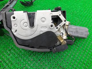 Замок двери правый задний BMW 7-Series E65 N62B44A 51 22 7 202 128 4 ракурс