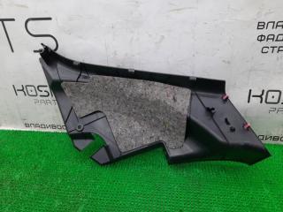 Накладка на стойку кузова задняя левая Harrier 2006 GSU30W 2GR-FE