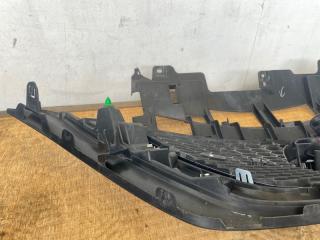 Решетка радиатора Nissan Note HE12 HR12DE 62310-5WK6B 4 ракурс