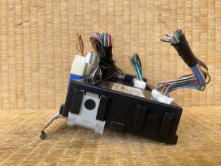 Блок комфорта Nissan Note HE12 HR12DE 284B1-3VA3D 3 ракурс
