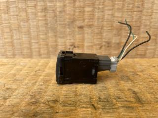 Кнопка аварийной сигнализации Nissan Note HE12 HR12DE 25172-3VA0A 2 ракурс