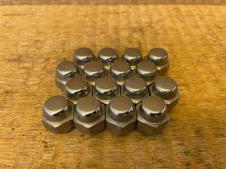 Запчасть гайка на колесо Nissan Note 2018