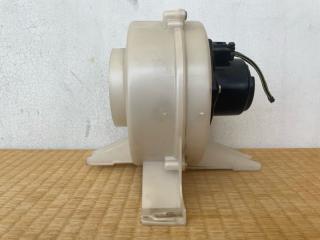 Мотор охлаждения батареи TOYOTA Alphard ATH10W 2AZ-FXE 8713058060 4 ракурс