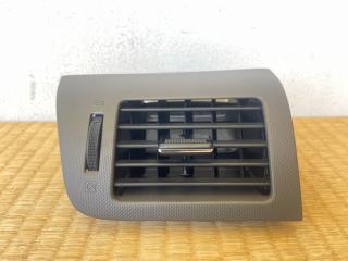 Фото запчасти решетка вентиляционная передняя левая TOYOTA Alphard 2008 контрактная запчасть Запчасть решетка вентиляционная передняя левая TOYOTA Alphard 2008