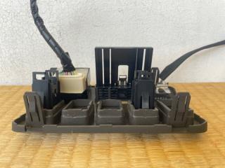 Блок управления зеркалами TOYOTA Alphard ATH10W 2AZ-FXE 84872-52040 3 ракурс