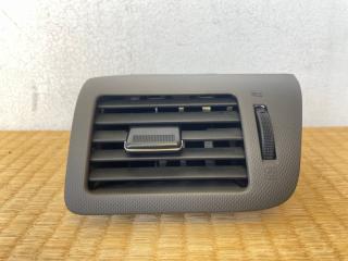 Фото запчасти решетка вентиляционная передняя правая TOYOTA Alphard 2008 контрактная запчасть Запчасть решетка вентиляционная передняя правая TOYOTA Alphard 2008