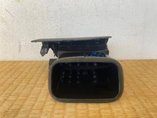 Решетка вентиляционная правая передняя TOYOTA Alphard ATH10W 2AZ-FXE 5565058010E0 3 ракурс Решетка вентиляционная правая передняя TOYOTA Alphard ATH10W 2AZ-FXE 5565058010E0 3 ракурс