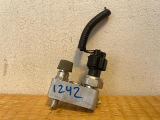 Датчик давления кондиционера TOYOTA Alphard ATH10W 2AZ-FXE 88710-58080 1 ракурс