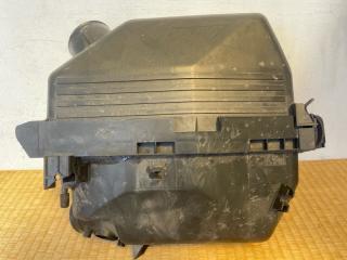 Корпус воздушного фильтра TOYOTA Alphard ATH10W 2AZ-FXE 17700-28092 5 ракурс Корпус воздушного фильтра TOYOTA Alphard ATH10W 2AZ-FXE 17700-28092 5 ракурс