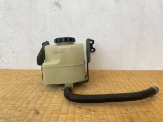 Фото запчасти бачок для тормозной жидкости TOYOTA Alphard 2008 контрактная запчасть Запчасть бачок для тормозной жидкости TOYOTA Alphard 2008