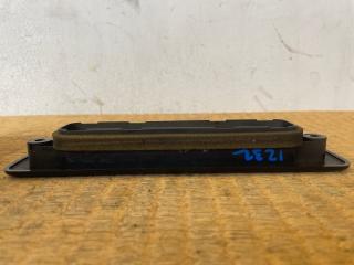 Решетка вентиляционная Toyota Hiace KZH106W 1KZ-TE 87125-95J09-B0 2 ракурс Решетка вентиляционная Toyota Hiace KZH106W 1KZ-TE 87125-95J09-B0 2 ракурс