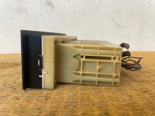 Блок управления климат-контролем Toyota Hiace KZH106W 1KZ-TE 55902-26031 2 ракурс