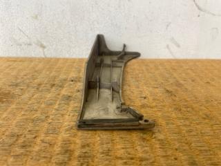 Накладка на крыло правая передняя Toyota Hiace KZH106W 1KZ-TE 81819-26010-B1 3 ракурс