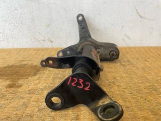 Кулиса Toyota Hiace KZH106W 1KZ-TE 33810-26140 2 ракурс