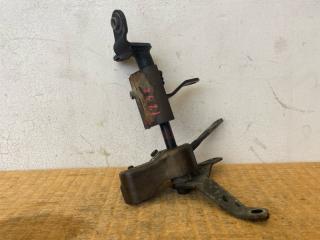 Кулиса Toyota Hiace KZH106W 1KZ-TE 33810-26140 5 ракурс