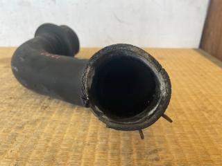 Патрубок воздушного фильтра Toyota Hiace KZH106W 1KZ-TE 17881-67031 5 ракурс
