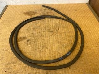 Уплотнение двери левое переднее Toyota Hiace KZH106W 1KZ-TE 62313-95J01-E0 2 ракурс