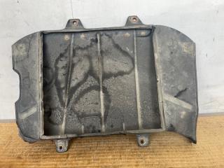 Диффузор радиатора Toyota Hiace KZH106W 1KZ-TE 88584-26030 1 ракурс