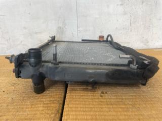 Радиатор основной Toyota Hiace KZH106W 1KZ-TE 16400-67160 3 ракурс