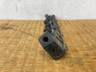 Крепление бампера правое переднее Subaru Impreza GJ3 FB16 57707FJ020 5 ракурс