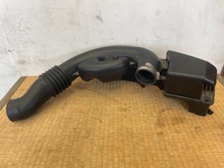 Патрубок воздушного фильтра Subaru Impreza GJ3 FB16 14456AA420 1 ракурс