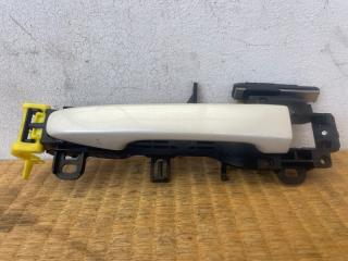 Ручка двери внешняя левая передняя Subaru Impreza GJ3 FB16 61142FJ010 1 ракурс