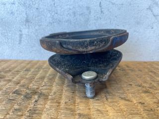 Опора амортизатора правая задняя Subaru Impreza GJ3 FB16 20370FG012 4 ракурс