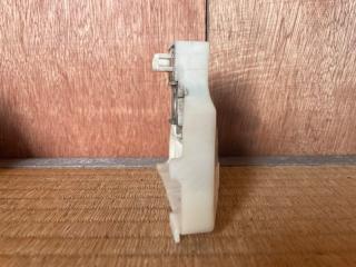 Крепление бампера правое заднее MAZDA CX-7 ER3P L3-VDT EG2150321A 4 ракурс