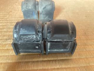 Крепление стабилизатора переднее MAZDA CX-7 ER3P L3-VDT L20634155A 5 ракурс