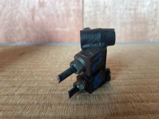 Распределитель тормозной передний MAZDA CX-7 ER3P L3-VDT L08143853 3 ракурс