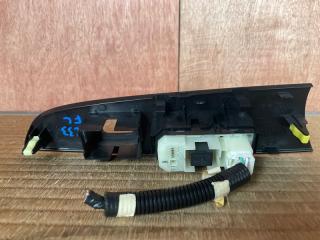 Кнопка стеклоподъемника левая передняя Lexus IS250 GSE20 4GR-FSE 84030-53030 3 ракурс
