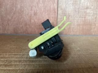 Ручка двери внешняя левая задняя Lexus IS250 GSE20 4GR-FSE 69204-53010 5 ракурс