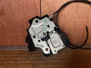 Замок багажника Lexus IS250 GSE20 4GR-FSE 64600-53040 2 ракурс
