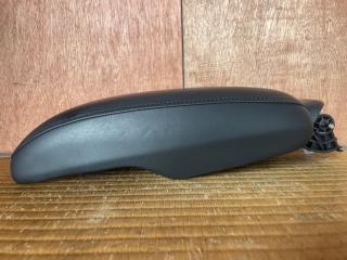 Подлокотник Honda Vezel RU3 LEB 83407T7A003ZB 1 ракурс