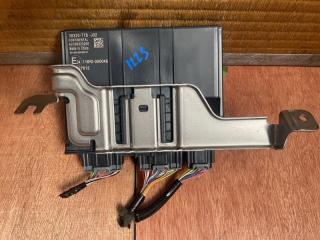 Блок управления Honda Vezel RU3 LEB 38320-T7B-J02 2 ракурс