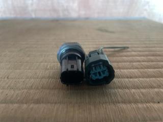 Датчик давления масла Honda Vezel RU3 LEB 37260RNAA01 3 ракурс