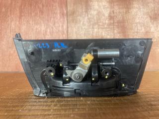 Ручка двери внешняя правая задняя Honda Vezel RU3 LEB 72640T7AJ01 2 ракурс