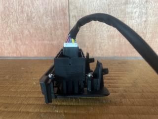 Кнопка стеклоподъемника левая задняя Honda Vezel RU3 LEB 35760T4NH01 5 ракурс