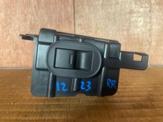 Кнопка стеклоподъемника задняя правая Honda Vezel 2014 контрактная Кнопка стеклоподъемника задняя правая Honda Vezel 2014