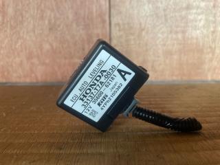 Блок коррекции фар Honda Vezel RU3 LEB 33137-T7A-0030 1 ракурс