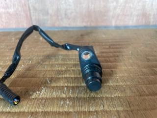 Датчик положения распредвала Honda Vezel RU3 LEB 375105A2A01 2 ракурс