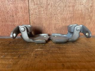 Петля 5-двери левая SUZUKI Jimny JB23W K6A 69320-60G01 5 ракурс