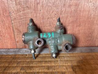 Распределитель тормозной SUZUKI Jimny JB23W K6A 5192081A60 1 ракурс