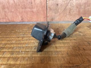 Камера заднего вида TOYOTA Ipsum ACM21W 2AZ-FE 86790-44050 2 ракурс