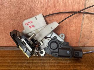 Замок двери правый задний TOYOTA Ipsum ACM21W 2AZ-FE 69050-44051 2 ракурс